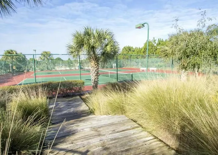 Holiday home Whispering Palms House